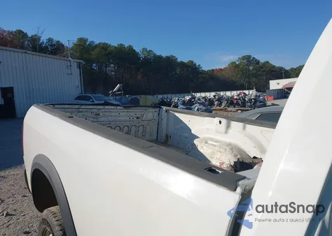 2014 Ram 2500 Tradesman z USA, uszkodzony, nr VIN 3C6LR4AT2EG128575